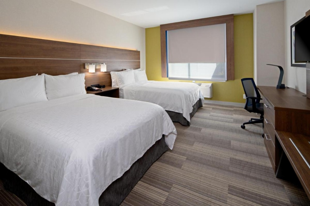 Holiday Inn Express Los Angeles LAX Airport Image 7